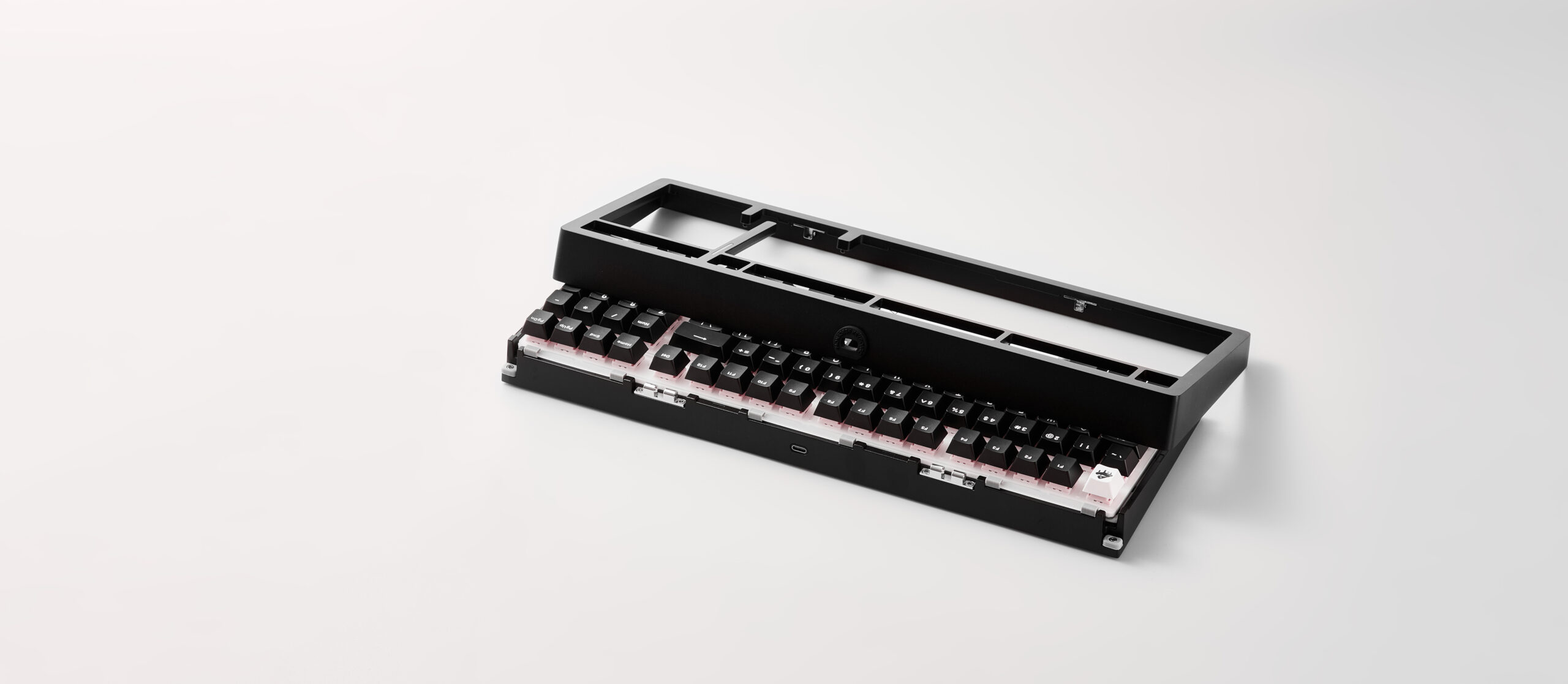 Ban-phim-co-MonsGeek-M2-V5-VIA-Black-Piano-Themed-3